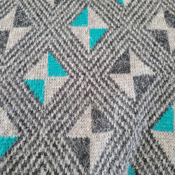 Vintage Expressions Geometric Acrylic Sweater Gray Turquoise Size Large EUC - Picture 5 of 11
